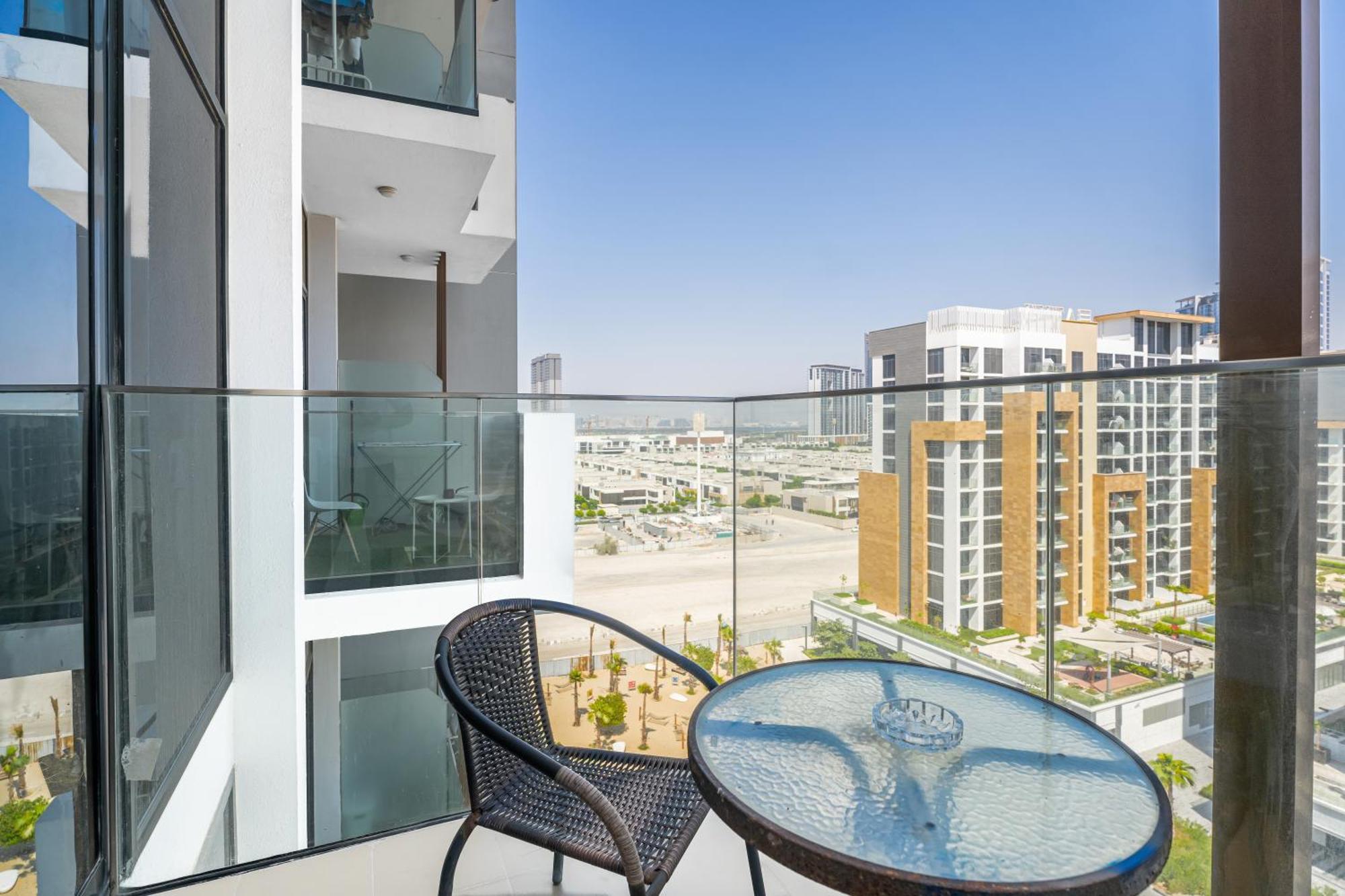 Escape24 Stylish Studio Azizi Riviera 8 Meydan One Dubái Exterior foto